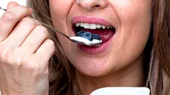 Dietister: Så äter du yoghurt på rätt sätt för maximal nytta